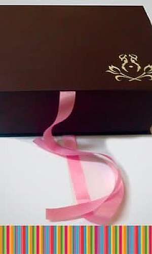 Comprar caixa de papelão personalizada Comprar caixa de papelão personalizada