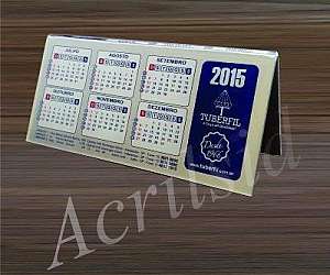 Fabricantes de calendário em acrílicos